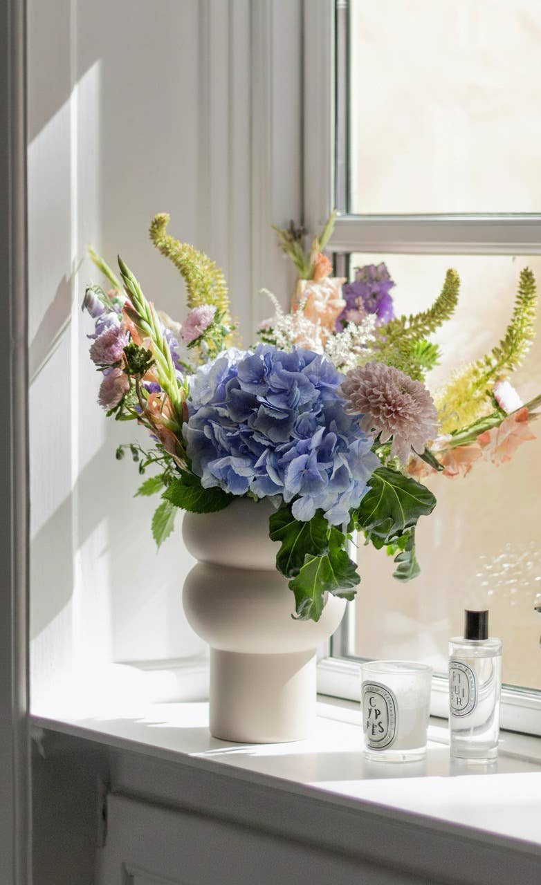 Ripple-Vase - Off-White - handgefertigt - Bestseller