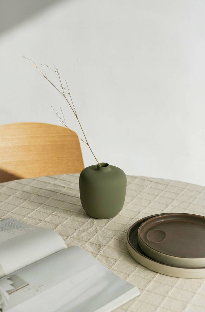 Blanc 05 – Olivgrüne Vase aus Keramik – Wohnkultur – Geschenk
