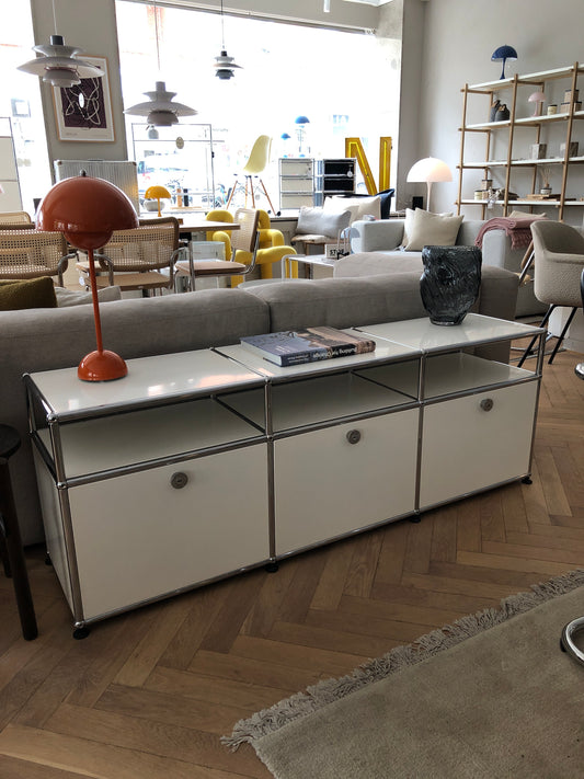 USM Haller Lowboard 3x1 mit Aufbau reinweiß
