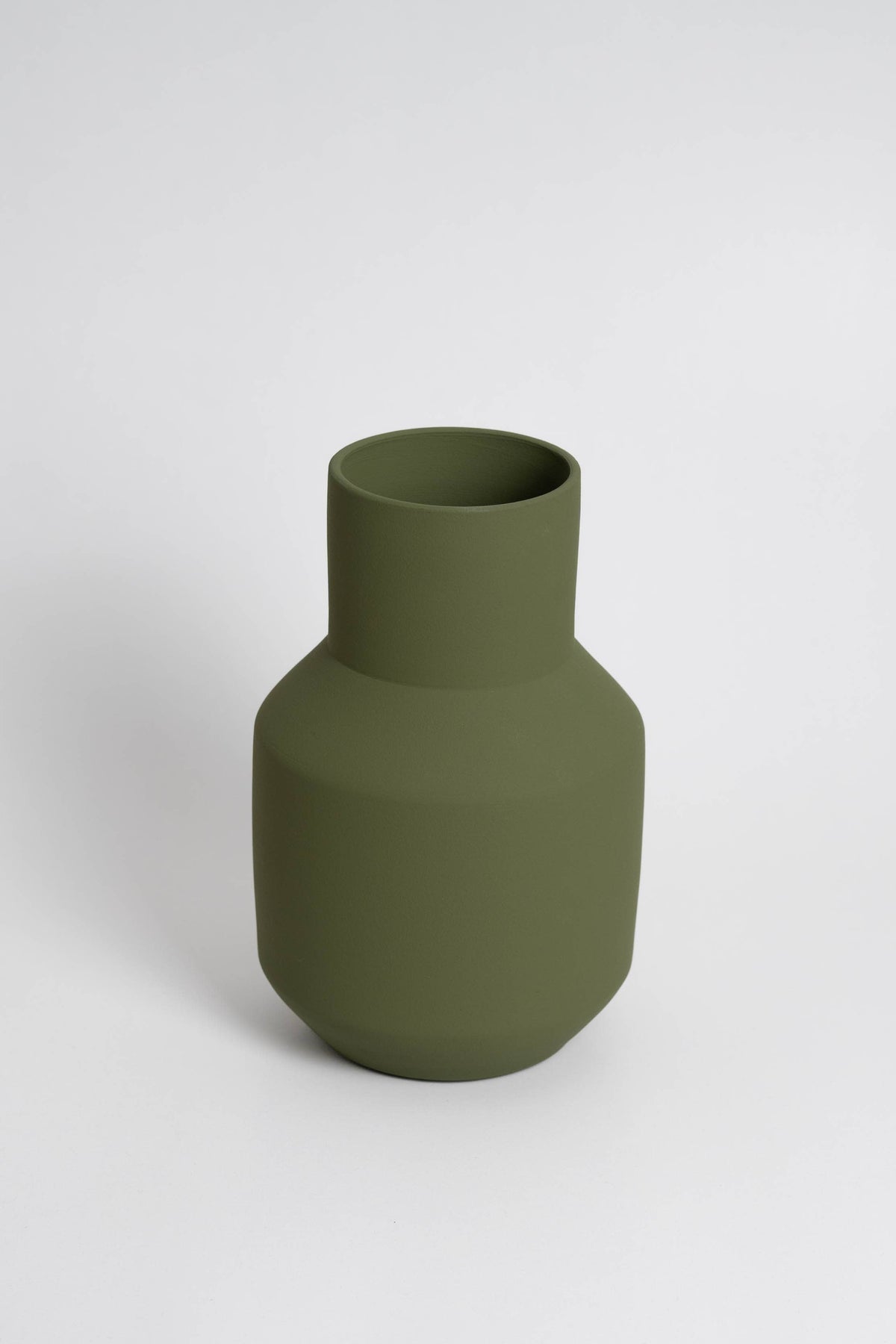 Sado Vase – Olivgrün – Keramik, ideal für Trockenblumen: Grün