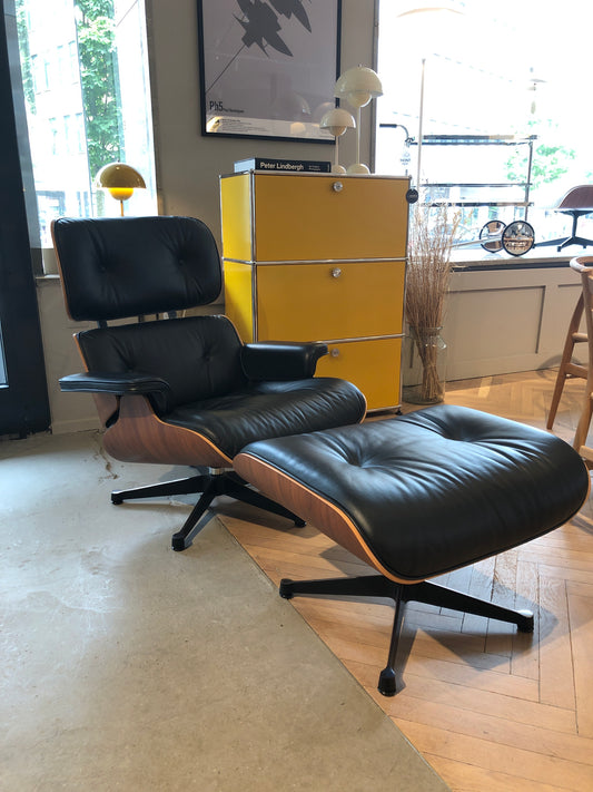 Vitra Lounge Chair XL + Ottoman, nero natural Leder mit Nussbaum  - Vintage