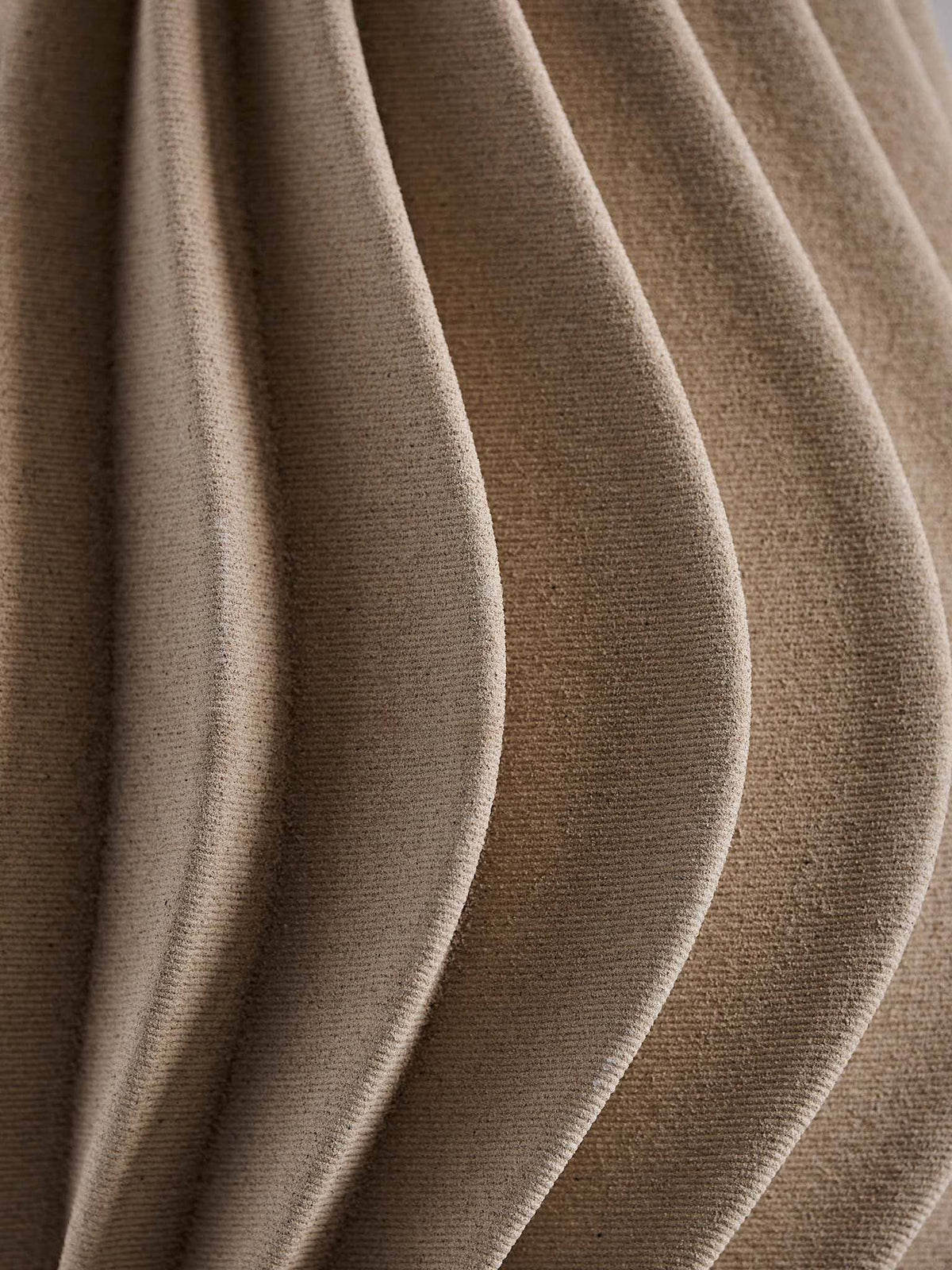 Vento-Vase: Sand / L