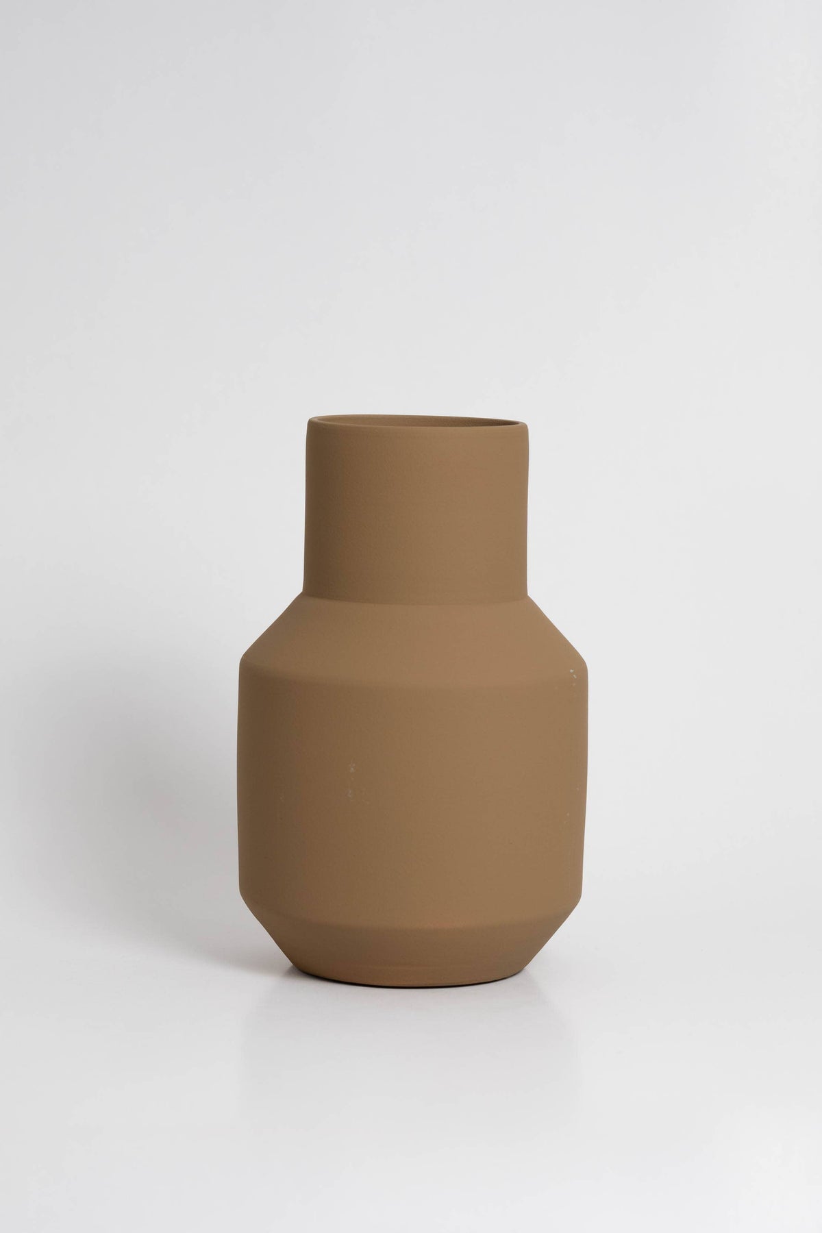 Sado Vase – Hellbraun – Keramik, ideal für getrocknete Blumen: Helles Braun