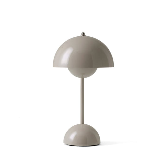 VP9 Grey Beige - &Tradition - Flowerpot Akku Tischleuchte